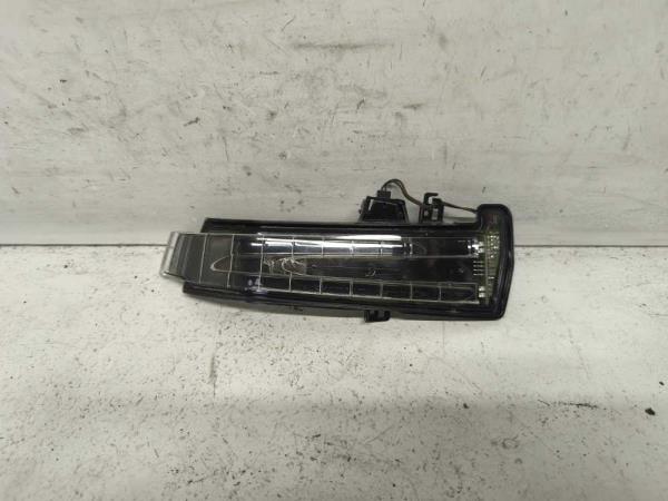 REPETITEUR DE RETROVISEUR DROIT MERCEDES - Vue 1